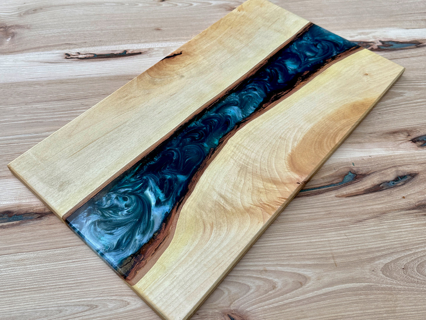 Maple Epoxy Cutting Board