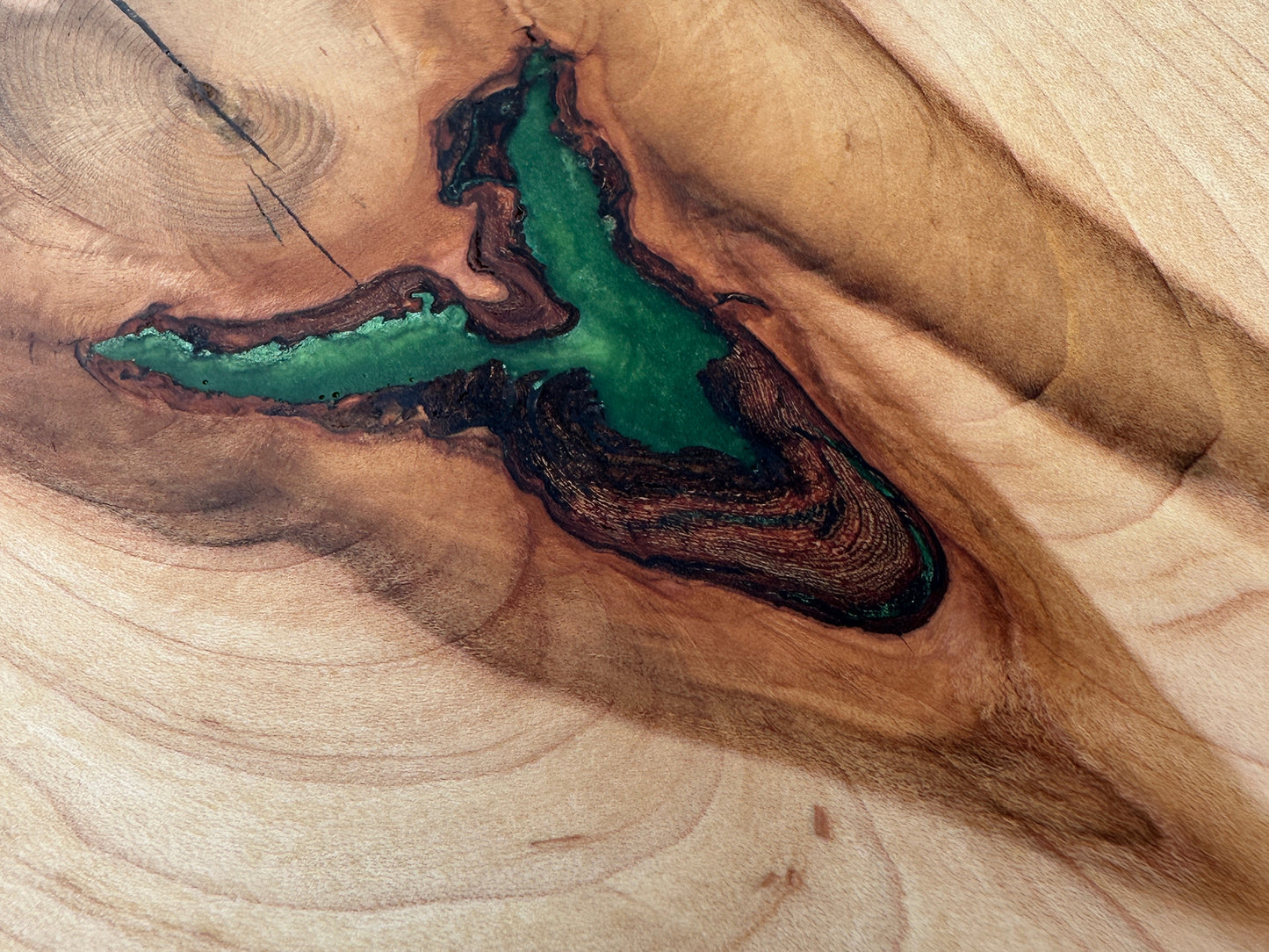 Hickory Epoxy Cutting Board