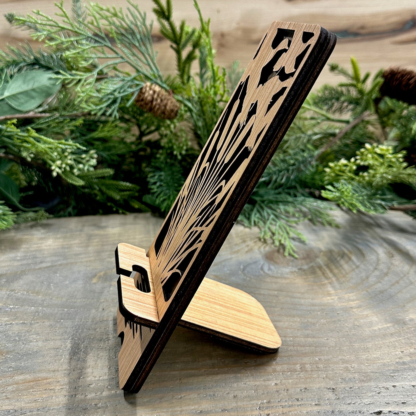 Wood Phone Stand and Decor - Mallard Duck Scene