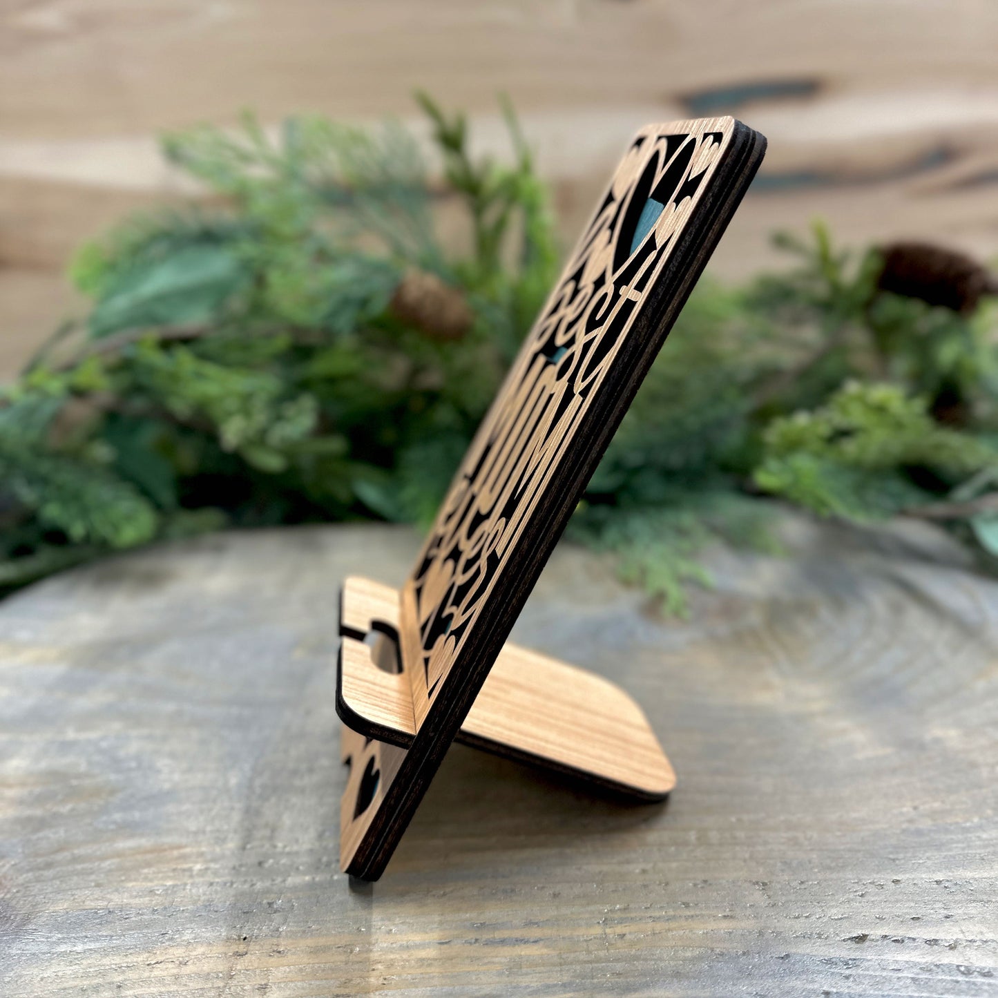Wood Phone Stand and Decor - Best Mom Ever - Gift for Mom